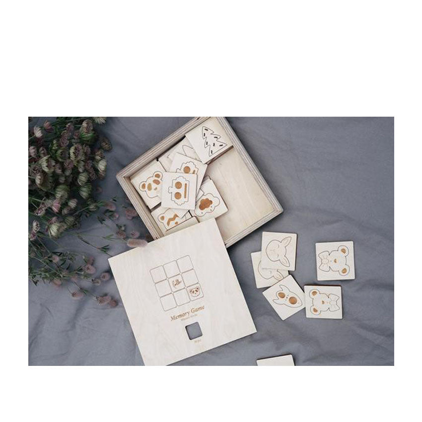 Schönes Memory Spiel aus Holz von Loullou